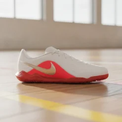Nike Tiempo Maestro Club Zaalvoetbalschoenen (IN) Wit Felrood Goud