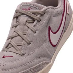 Nike Tiempo Streetgato Premium Straatvoetbalschoenen Kids Grijs Wit Bordeauxrood