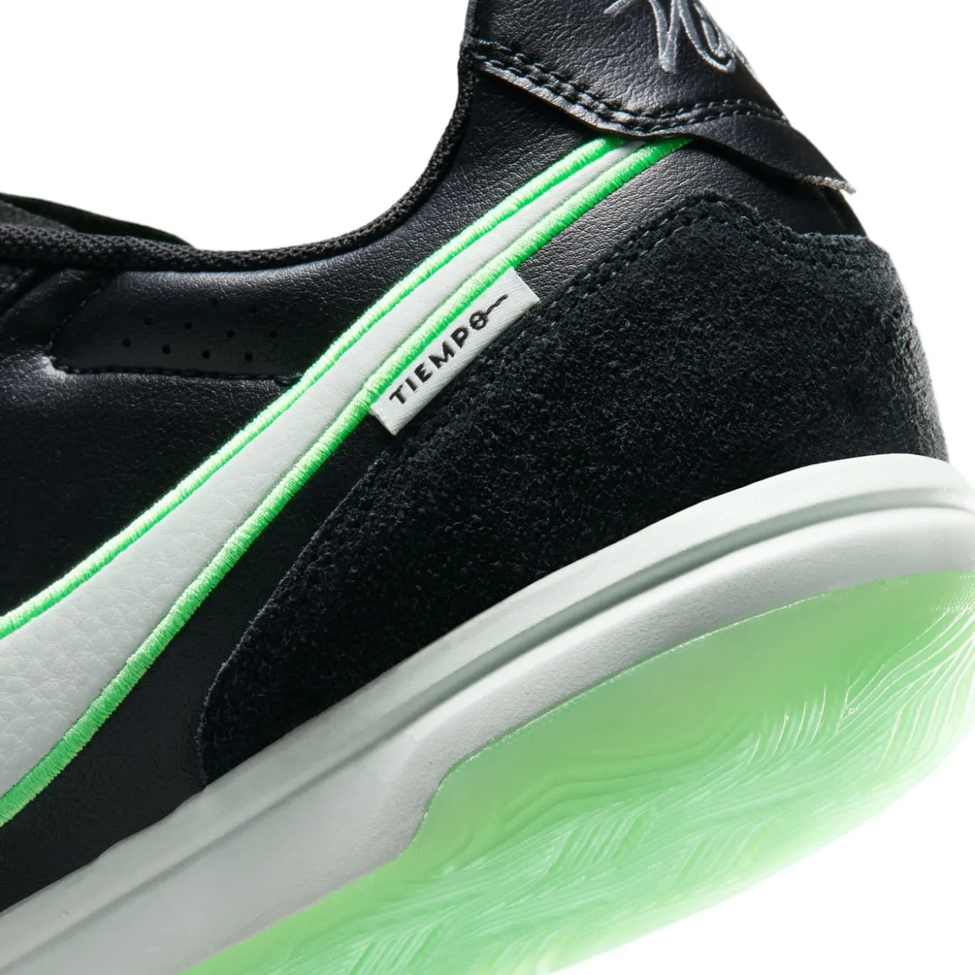 Nike Tiempo Streetgato Straatvoetbalschoenen Zwart Wit Felgroen