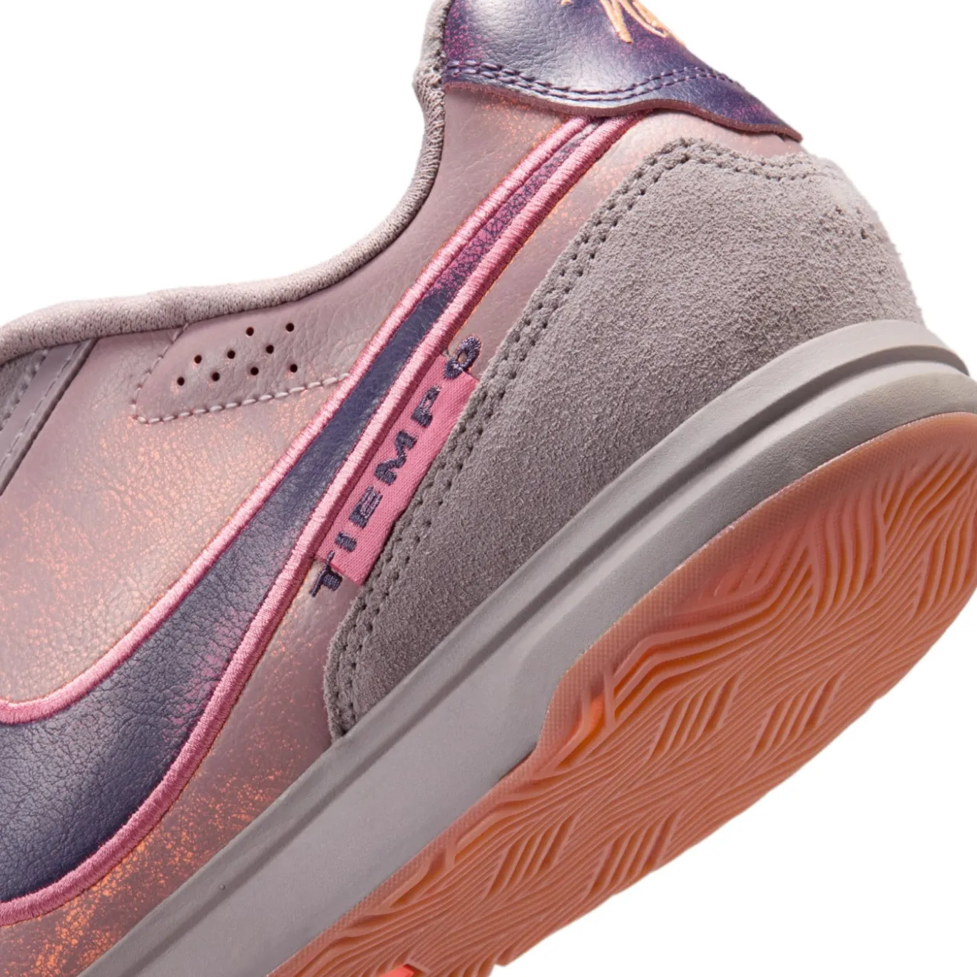 Nike Tiempo Streetgato Straatvoetbalschoenen Lichtpaars Paars Roze