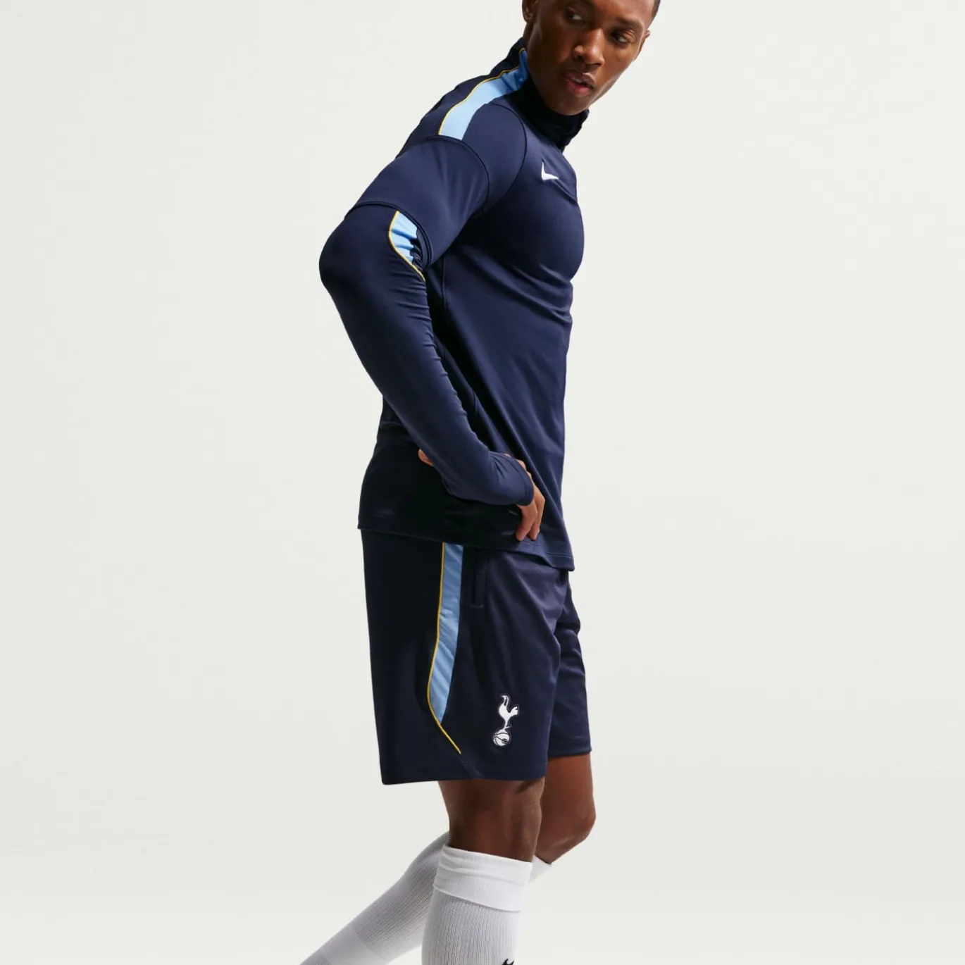 Nike Tottenham Hotspur Strike Trainingsset 2026-2027 Donkerblauw Lichtblauw Geel Wit
