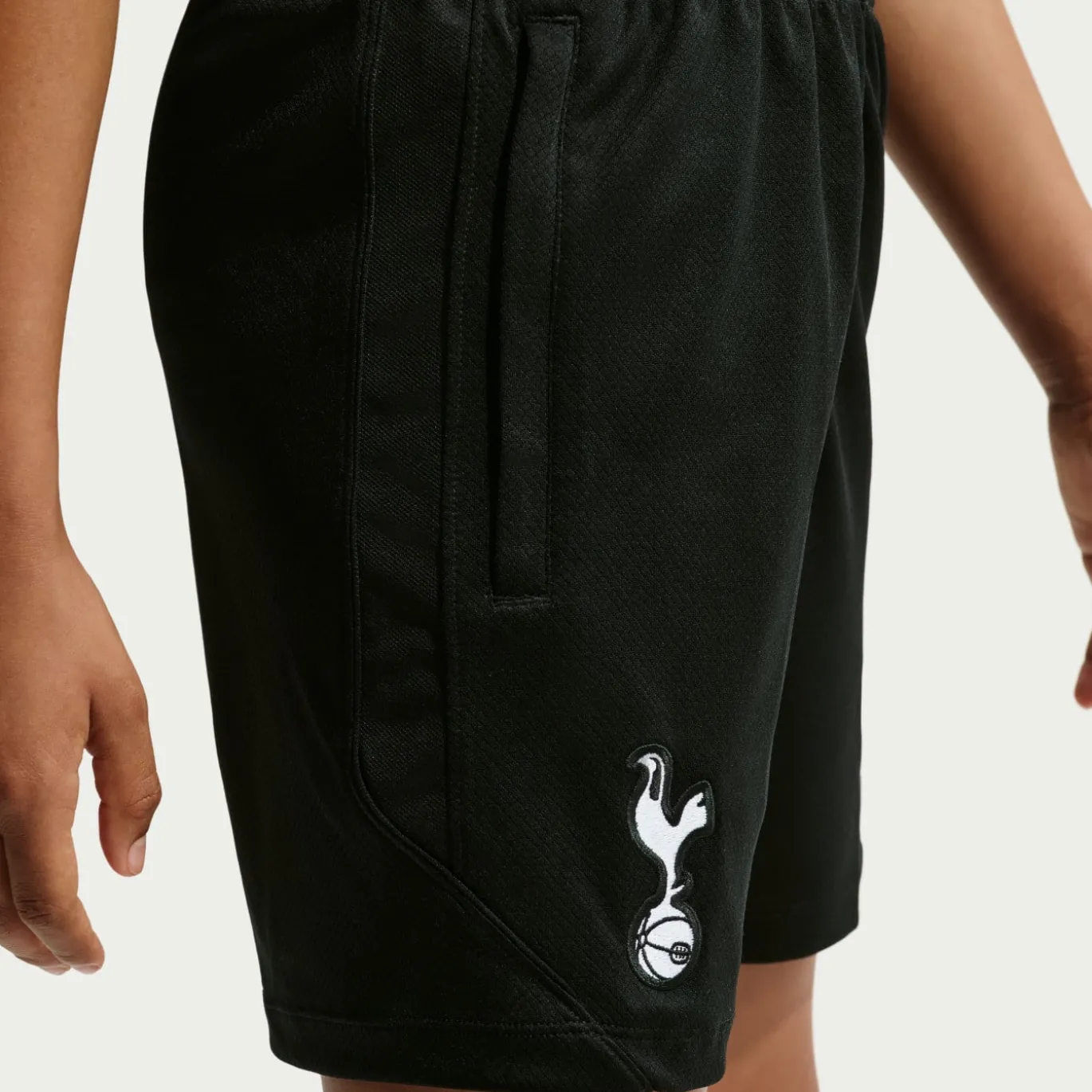 Nike Tottenham Hotspur Strike Trainingsbroekje 2026-2027 Kids Zwart Wit