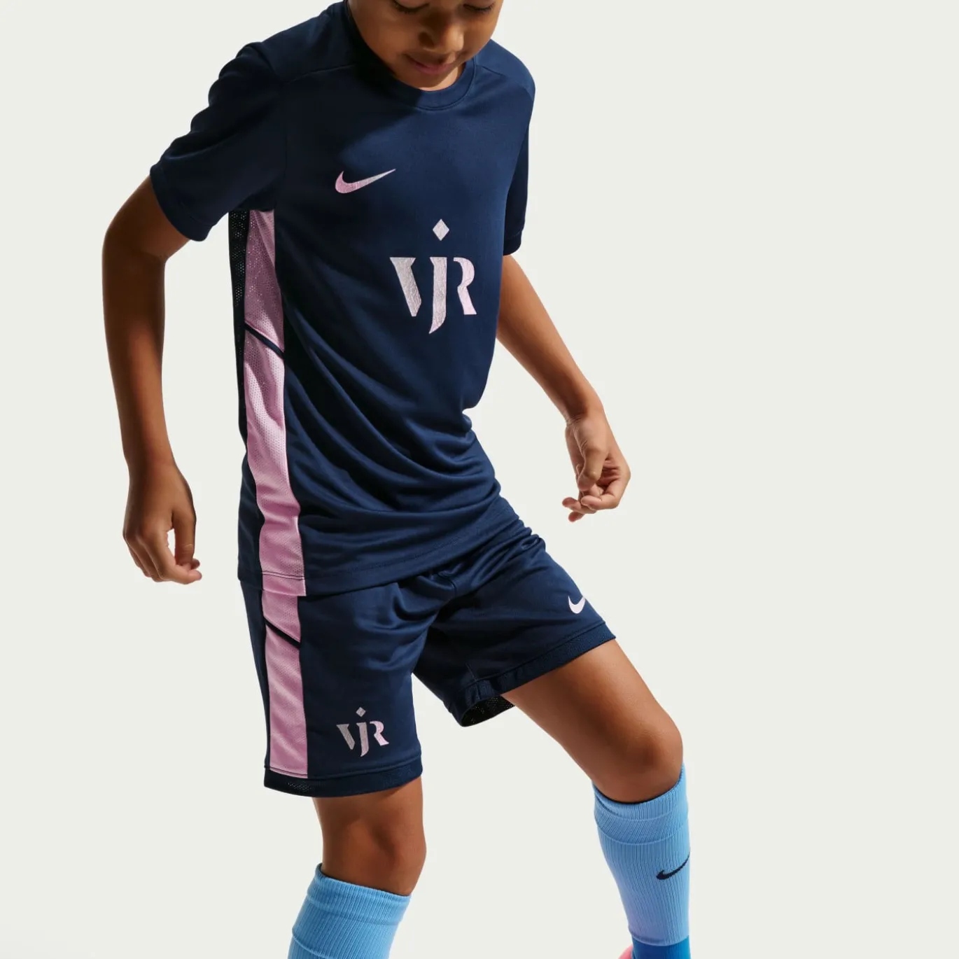 Nike Vinicius Jr Academy Trainingsbroekje Kids Donkerblauw Lichtroze Zilver