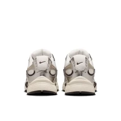 Nike V5 RNR Sneakers Gebroken Wit Zwart Zilvergrijs