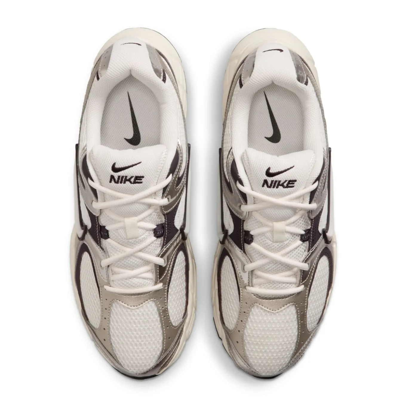 Nike V5 RNR Sneakers Gebroken Wit Zwart Zilvergrijs