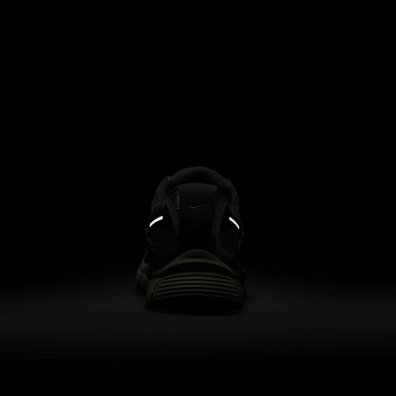 Nike V5 RNR Sneakers Grijs Zilver