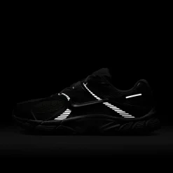 Nike V5 RNR Sneakers Wit