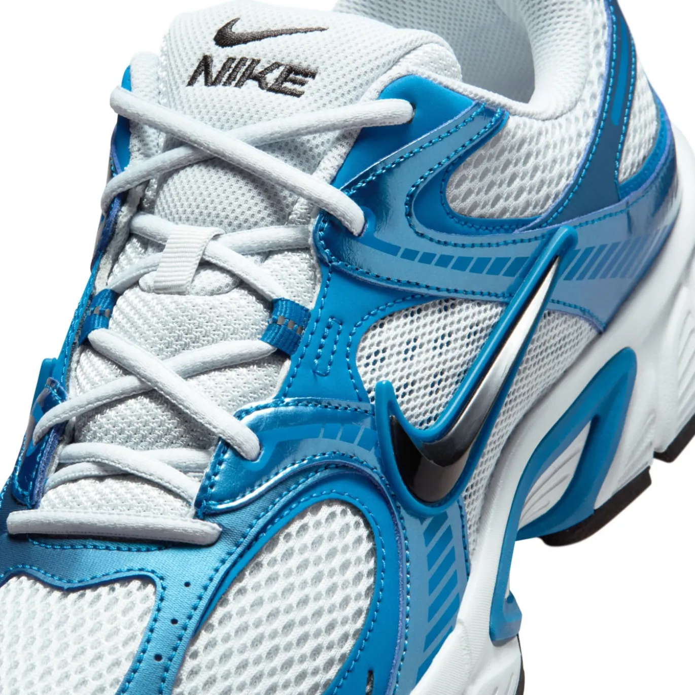 Nike V5 RNR Sneakers Wit Blauw Felblauw Zwart