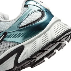 Nike V5 RNR Sneakers Wit Zwart Metallic Groen