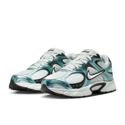 Nike V5 RNR Sneakers Wit Zwart Metallic Groen