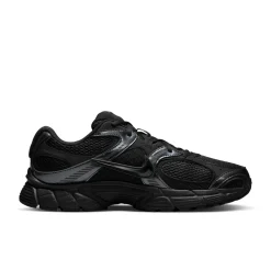 Nike V5 RNR Sneakers Zwart