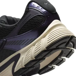 Nike V5 RNR Sneakers Zwart Donkerpaars Wit