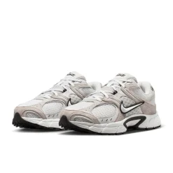 Nike V5 RNR Suède Sneakers Wit Zwart Wit Beige