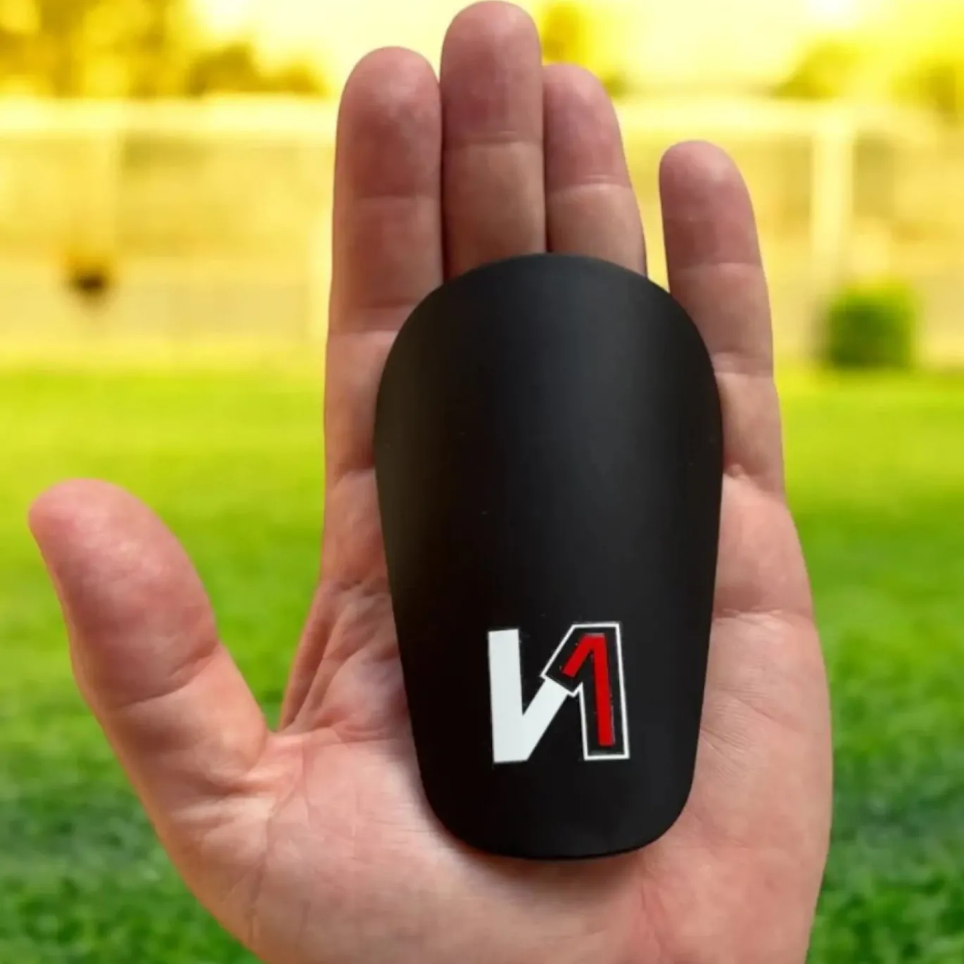 Onekeeper Mini Scheenbeschermers Zwart Wit Rood