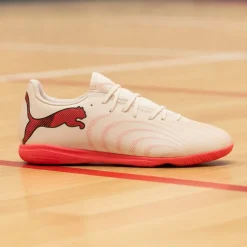 PUMA Future 9 Play Zaalvoetbalschoenen (IN) Gebroken Wit Zwart Roze
