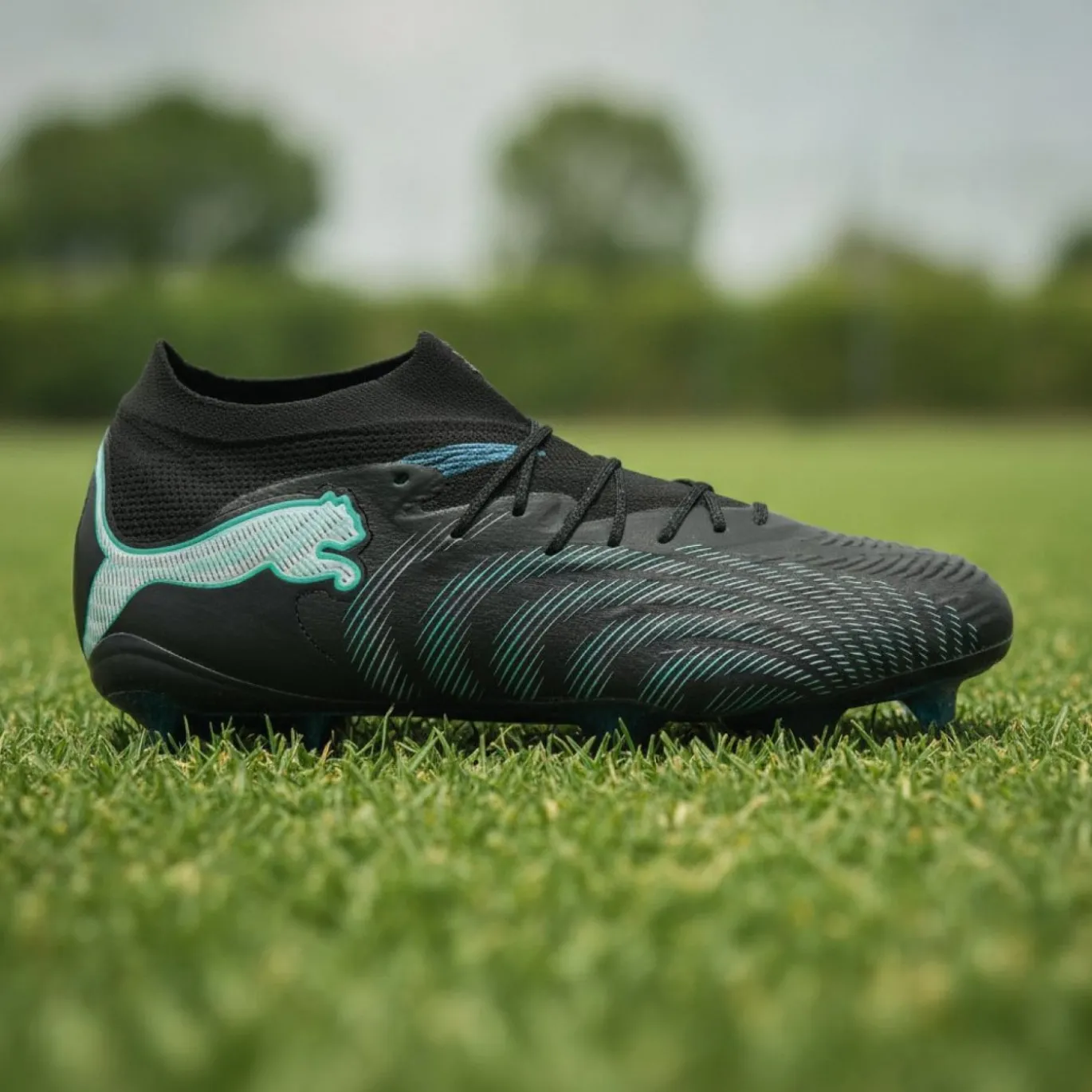 PUMA Future 9 Ultimate Gras Voetbalschoenen (FG) Zwart Intense Mint Wit