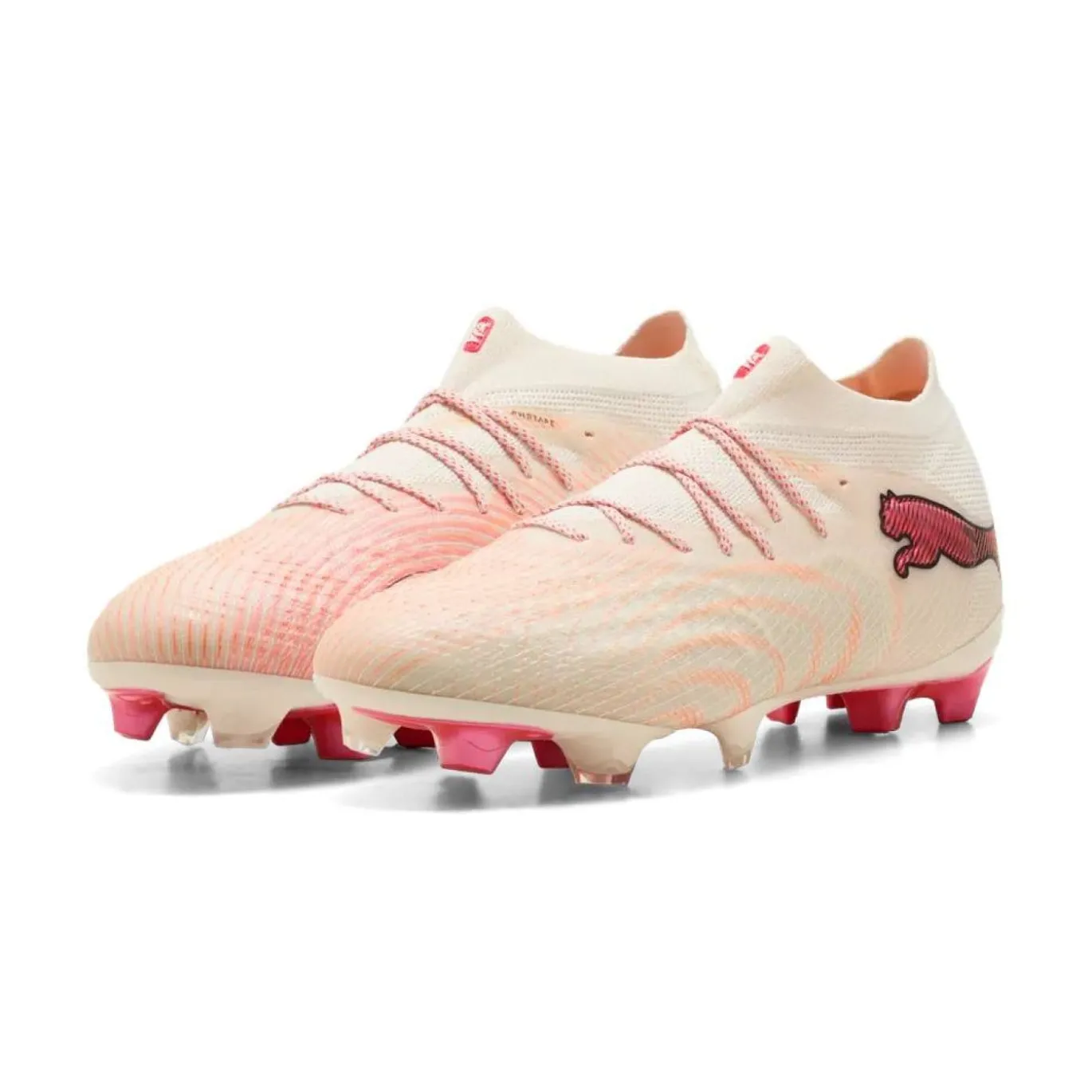 PUMA Future 9 Ultimate Gras Voetbalschoenen (FG) Gebroken Wit Zwart Roze