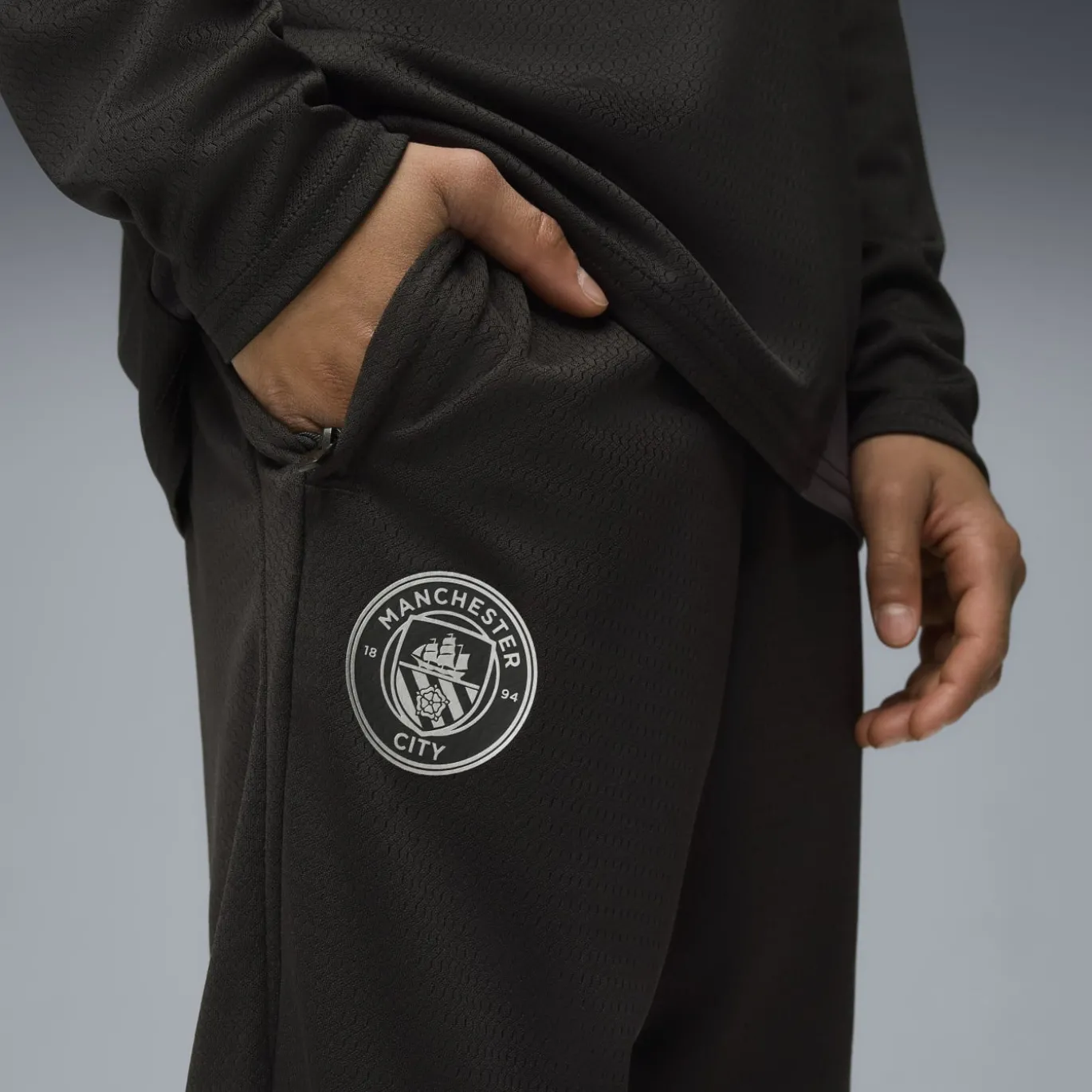 PUMA Manchester City Trainingspak 1/4-Zip 2025-2026 Kids Zwart Zilver