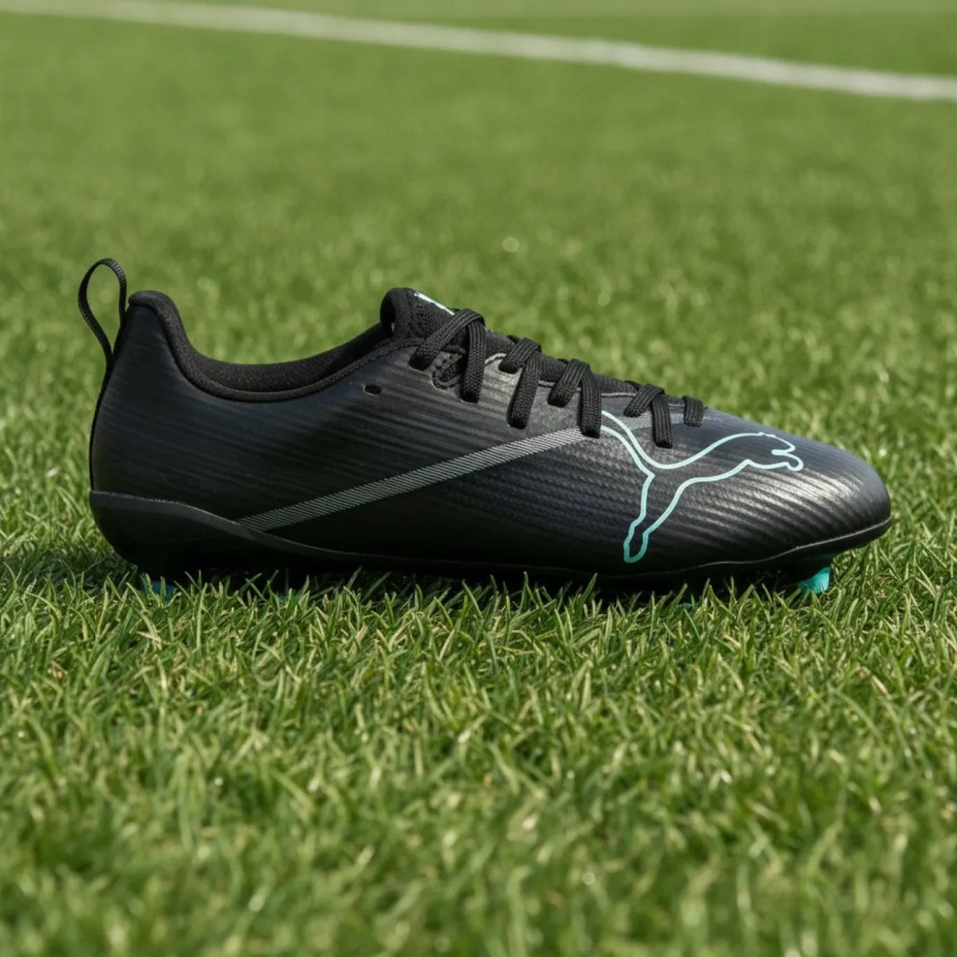 PUMA Ultra Nitro 7 Match Gras / Kunstgras Voetbalschoenen (MG) Kids Zwart Intense Mint
