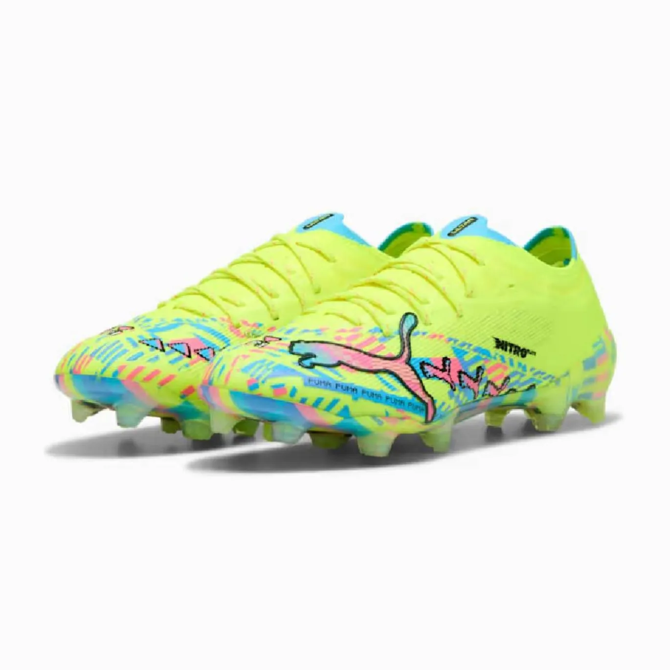 PUMA Ultra Nitro 7 Ultimate ADV Gras Voetbalschoenen (FG) Neongroen Felblauw Felroze