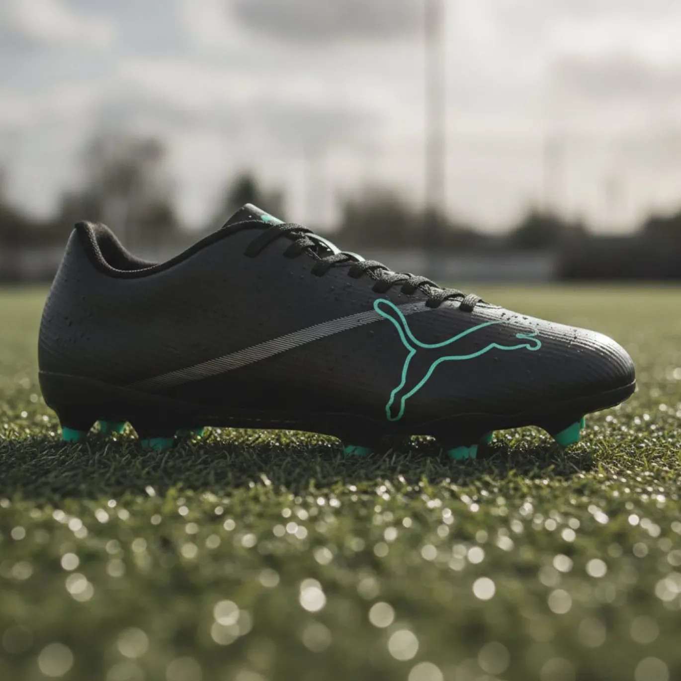 PUMA Ultra 7 Play Gras / Kunstgras Voetbalschoenen (MG) Zwart Intense Mint
