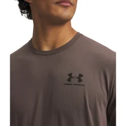 Under Armour Left Chest Logo T-Shirt Bruin Zwart