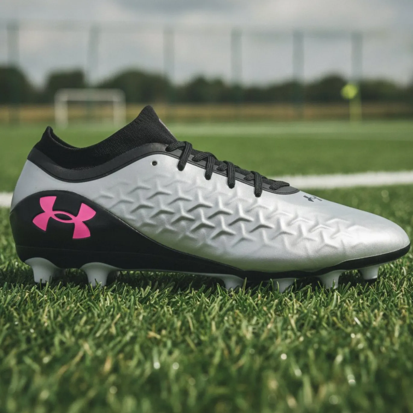 Under Armour Magnetico Pro 6 Gras Voetbalschoenen (FG) Zwart Metallic Silver Felroze