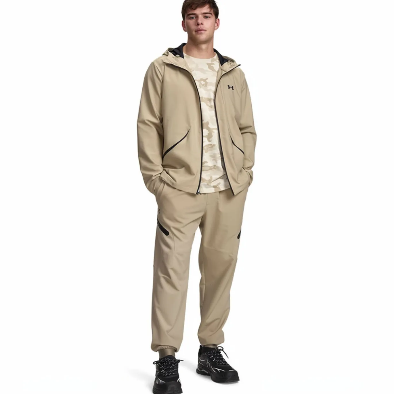 Under Armour Unstoppable Woven Trainingspak Full-Zip Beige Zwart